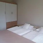 Ambra * شكلارسكا بوريبا