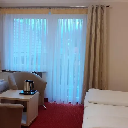 民宿 威拉安布拉旅馆 斯克拉斯卡波伦巴